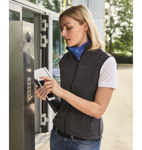 Ženski softshell brezrokavnik JN138