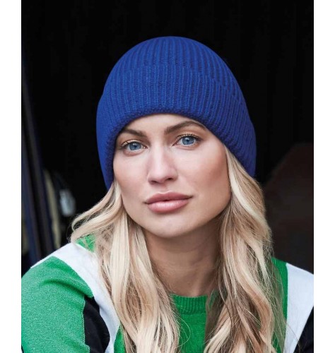 Pletena kapa Engineered